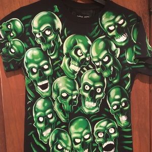 Skull T-shirt